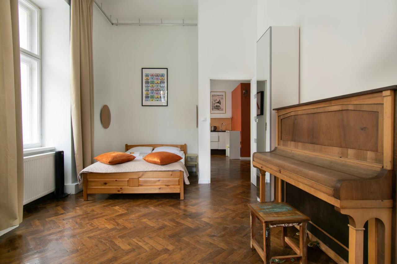 Apartments Studencka Street, Next To Planty Park Krakow Exterior photo